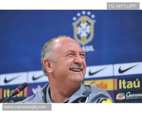 足球明星意外失误引发关注尴尬瞬间成社交媒体热议话题